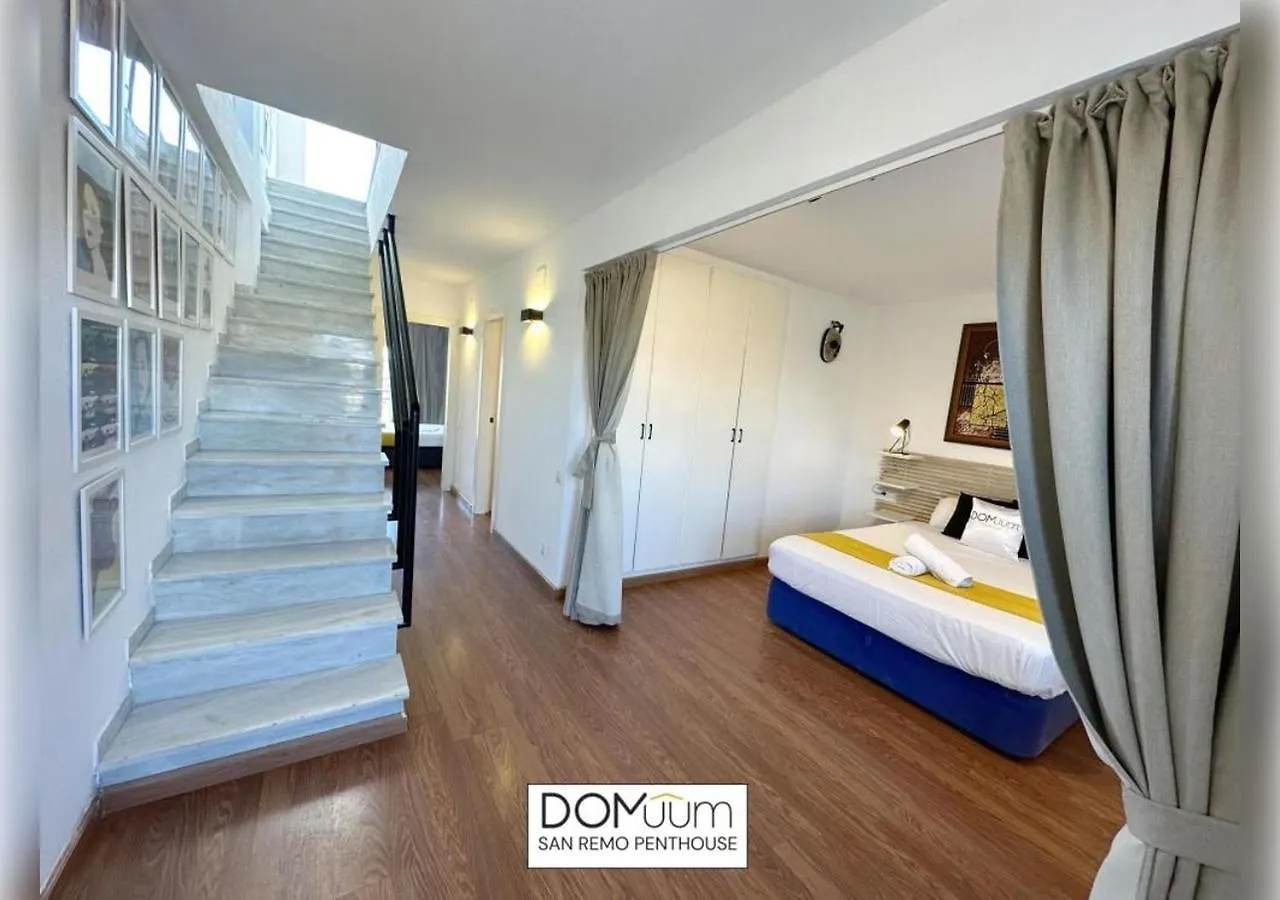 Domuum Holidays - San Remo Penthouse Salou Spain