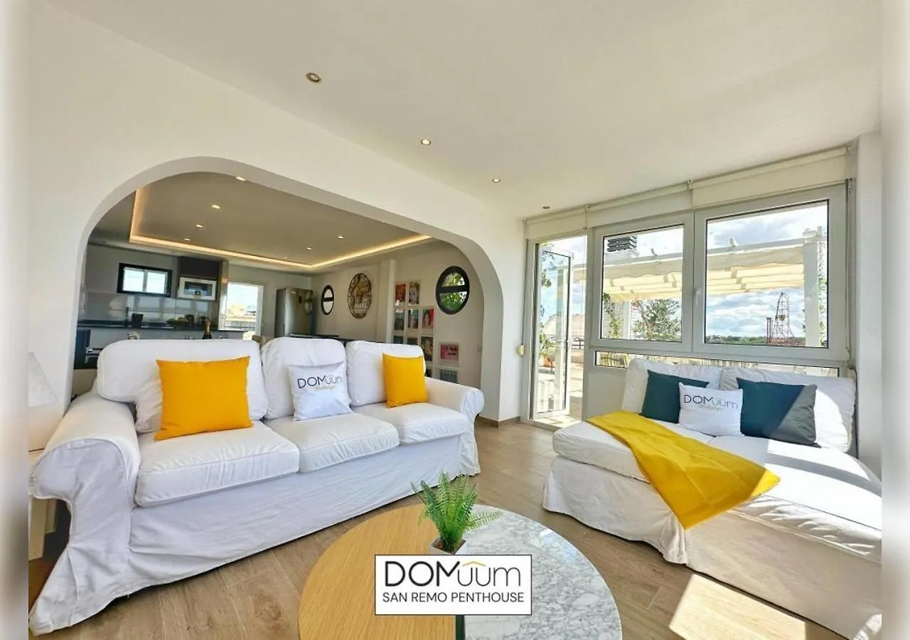 Domuum Holidays - San Remo Penthouse Salou