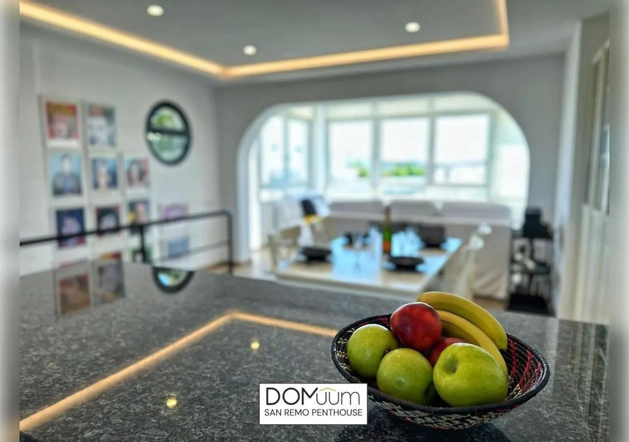 Apartment Domuum Holidays - San Remo Penthouse Salou Spain