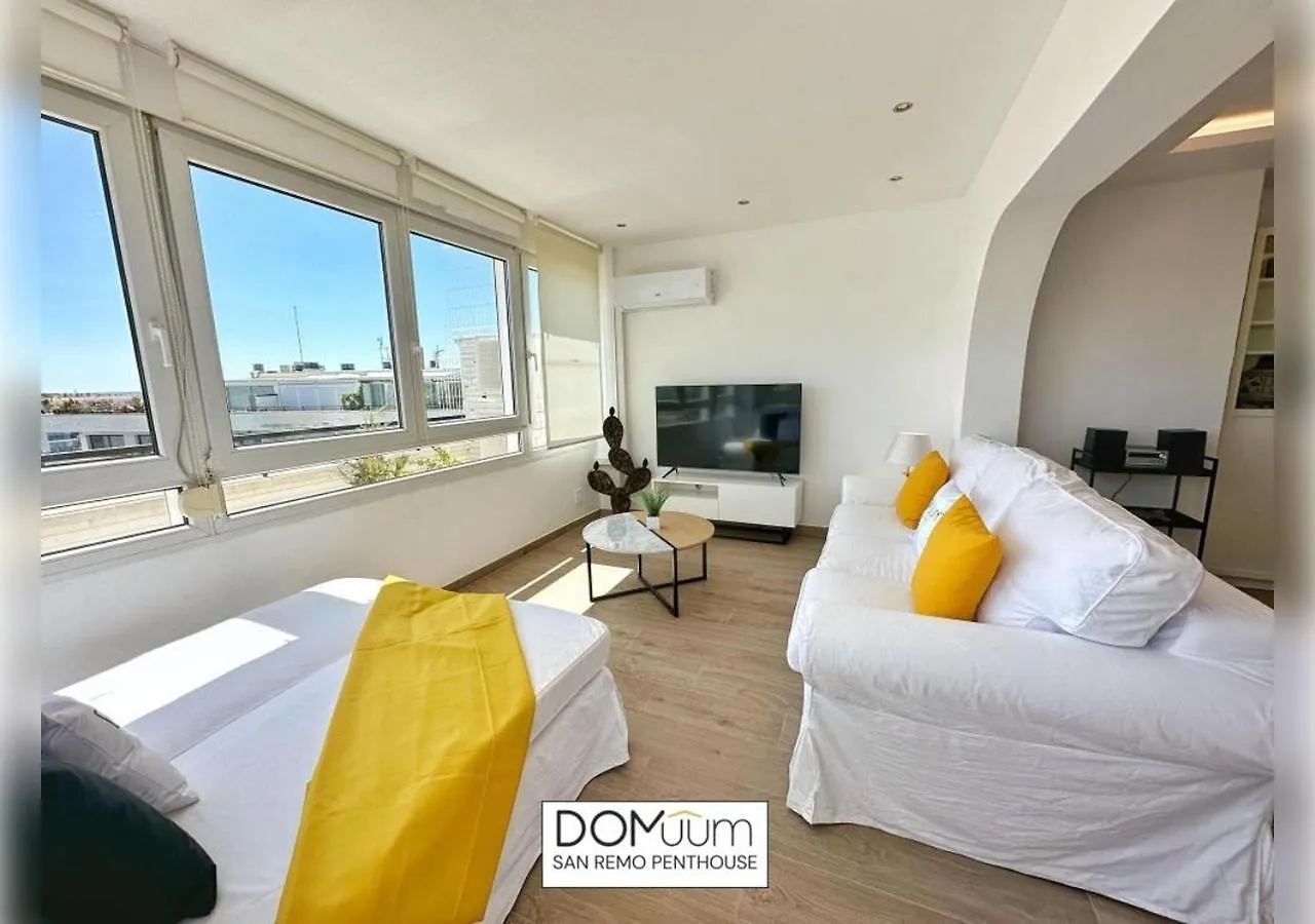 Domuum Holidays - San Remo Penthouse Salou 0*,