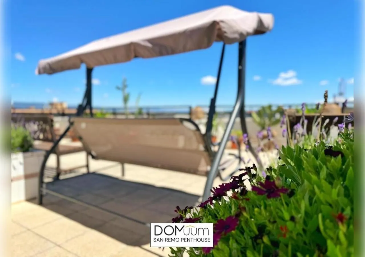 Domuum Holidays - San Remo Penthouse Salou Apartment